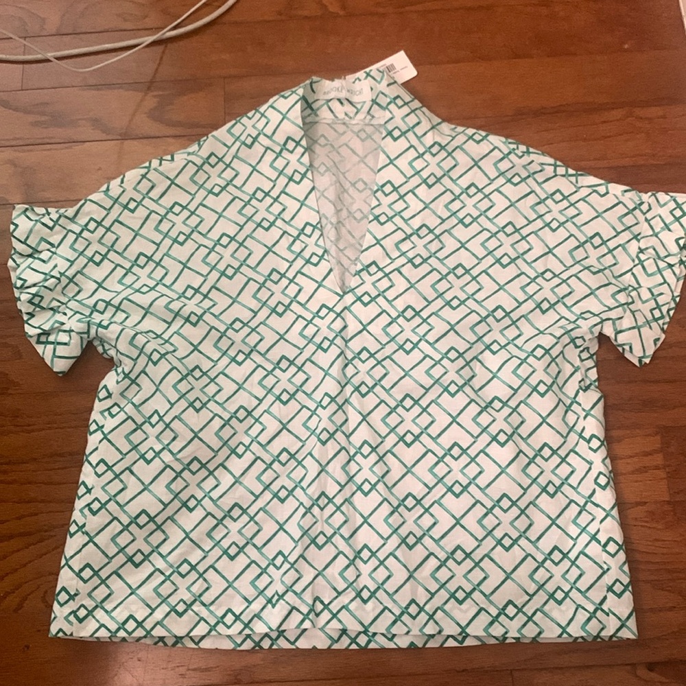 Brooke Wright green and white trellis ruffle kimono top